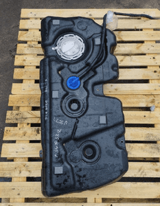 Bmw X1 F48 zbiornik paliwa 7348331 3