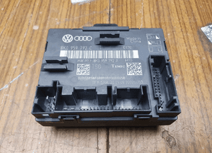 Komputer 8K0959793 C A H D 8K0959792 C A H D 8K0959795 A C 8K0959794 A Sterownik Modul Szyb Szyby Drzwi Audi A4 B8 A5 8T 12