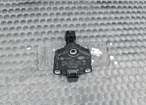 Czujnik 03C907660 H M Sensor Poziomu Stanu Oleju Silnika Audi A4 B8 VW Skoda Seat 18