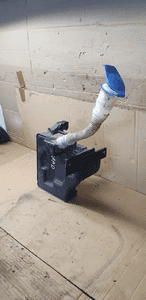Zbiorniczek spryskiwaczy pompka Skoda Rapid 6R0955453D 2