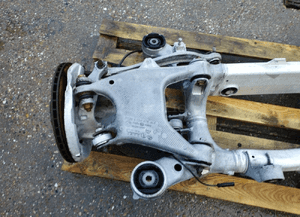 Bmw F10 belka zawieszenie tylne 8