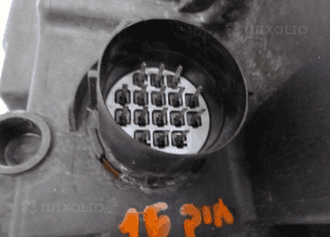 Range rover vogue L405 xenon skr lampa prawy przód 16 pin 10