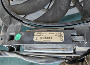 Obudowa Wentylator Wiatrak Chlodnicy Modul Sterownik Wentylatora 2.0 ALT FSI AUDI A4 B6 15