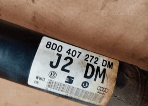 Półoś prawa długa VW Passat B5 FL 2.0 8V Automat 8D0407272DM 4