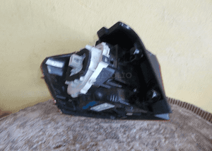 Lampa tył tylna prawa vw sportsvan 510945096P 4