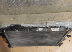 CHŁODNICA WODY WENTYLATORY 2,0 CDTI OPEL INSIGNIA A 22915609 2
