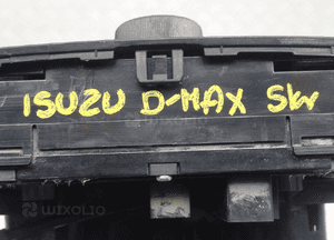 Panel klimatyzacji isuzu d-max 8981035204 275PMD0A06-Q 4