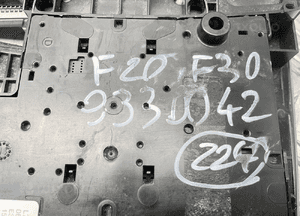 Bmw F20 F30 lampka podsufitki 9330042 6