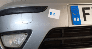 ^ ZDERZAK PRZÓD PRZEDNI FORD FOCUS MK.1 I 1 FL LIFT BŁĘKITNY KOD KOLORU 03 + HALOGENY 2