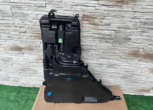 ZBIORNIK SPRYSKIWACZY BMW 5 G60 5A7D304 4