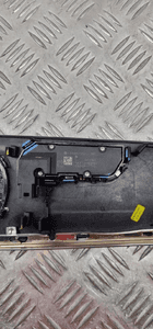 Mercedes W205 listwa drzwi lewa przód przednia A2057203713 12
