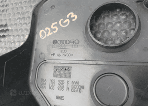 Osłona 06A103925 K L M Dekiel Pokrywa Silnika Na silnik Górna Znaczek 1.8 20V VW Golf IV 4 Skoda Seat Audi 13