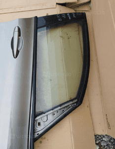 Bmw F45 drzwi prawe przednie C08 12