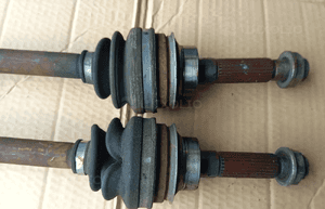 Subaru Forester II 02-06 2.0 półos tył tylna 3