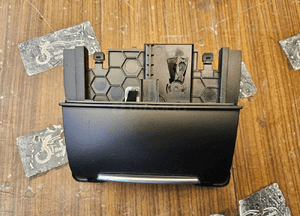 Popielniczka 8K0857951 Klapka Zapalniczka Wklad Czarna Audi A4 B8 A5 Q5 28