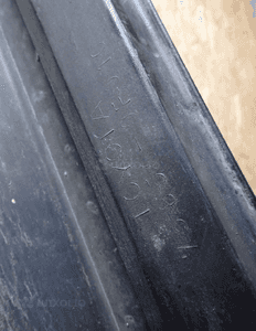 PRÓG LISTWA PROGOWA PRAWA TOYOTA COROLLA VERsO 04- 5