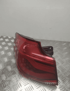 Bmw F34 lampa tył lewa w błotnik 7417469 4
