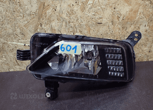 Halogen lewy vw polo 17- 1