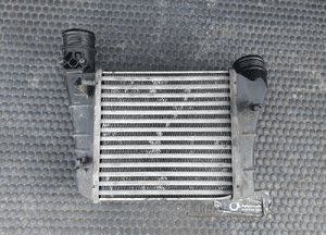 Intercooler 8E0145805AA Chłodnica Powietrza Lewy Lewa 2.0 TDI AUDI A4 B7 1