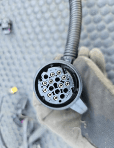 Wiazka Instalacja Silnika 2.7 TDI V6 CGKA 190KM Skrzynia Multitronik LTZ Europa Audi A4 B8 A5 8T 23
