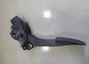 PEDAŁ POTENCJOMETR GAZU RANGE ROVER EVOQUE L550 2