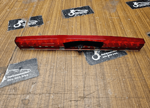 Swiatlo STOP 28427002 28427001 Lampa Stopu Trzecie Audi A4 B6 B7 Sedan 5