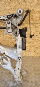 Bmw F10 F11 wózek sanki belka kołyska przód przednie 6796693 6