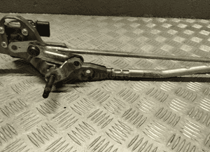 Mercedes W206 mechanizm wycieraczek A2068202801 8