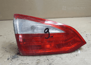 LAMPA LEWY TYŁ FORD FOCUS III nr BM51-13A603-B 1
