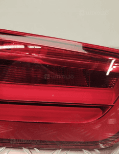 Bmw F20 F21 lampa w klapę bagażnika lewa tył 7359019 5