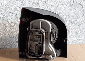 VOLKSWAGEN POLO 9N3 LIFT LAMPA TYŁ TYLNA PRAWA 4