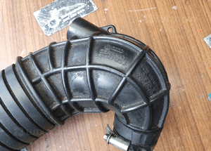 Przewod 8E0129615J Turbo Waz Turbiny Rura Dolot Powietrza VW AUDI 1.9 TDI 2.0 TDI 8E0129615J 2