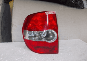 LAMPA TYŁ TYLNA LEWA VW FOX 5