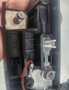 AUDI A4 B8 KLEMA PLUSOWA KB8J4590 4F0915519 5
