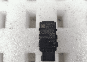 VW Golf 8 VIII Wzmacniacz antenowy 85H962133A 2