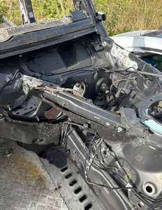 PODLUZNICA CWIARTKA FARTUCH LEWY PRZOD BMW M3 F80 6