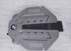 BMW X6 E71 X5 E70 4.4 V8 F01 F04 F10 OSŁONA POKRYWA SILNIKA GÓRNA 7577456 1