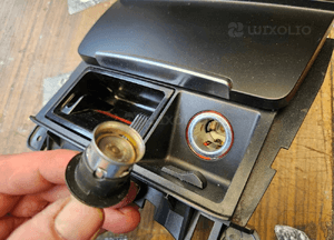 Popielniczka 8K0857951 Klapka Zapalniczka Wklad Czarna Audi A4 B8 A5 Q5 38