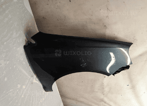 Błotnik prawy do volkswagen polo 9N3 9N lift LC7V 3