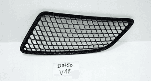 KRATKA BŁOTNIKA PRAWY PRZÓD MERCEDES AMG W190 1