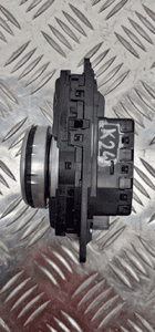 Bmw F10 F15 F20 F25 F30 F31 panel przełącznik idrive 9332285 5