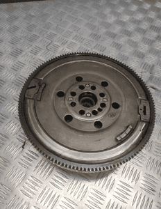 Bmw X1 F48 sprzęgło dwumasa 2.0 d B47C20B 150KM 8600215 10