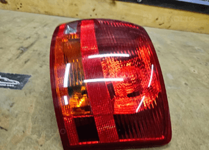 Lampa Lampy Tyl Tylna Prawa Lewa na w Blotnik AUDI A4 B7 Kombi Avant 28