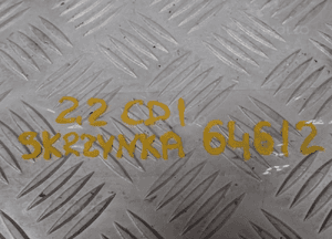 ŚWIECE ŻAROWE MERCEDES 2.2 CDI NGK Y745U 11,5V U16T 3