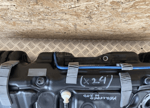 MERCEDES W213 ZBIORNIK BAK PALIWA WLEW DIESEL 6