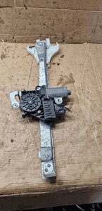 Mechanizm podnośnik szyby prawy tył Ford Mondeo MK3 0130821772 1