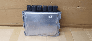 Komputer sterownik silnika BMW M5 G30 F90 550i 4.4 9468879 0261S21895 3