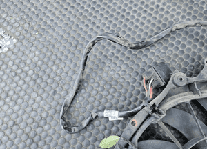 Obudowa Wentylator Wiatrak Chlodnicy Modul Sterownik Wentylatora 2.0 ALT FSI AUDI A4 B6 5