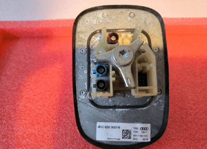 Audi OE Antena dachowa GPS 4N0035503N Kolor Czarny Y9B 3