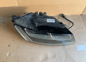 Lampa prawy przód przednia prawa Audi Q5 8R0941004AM 2